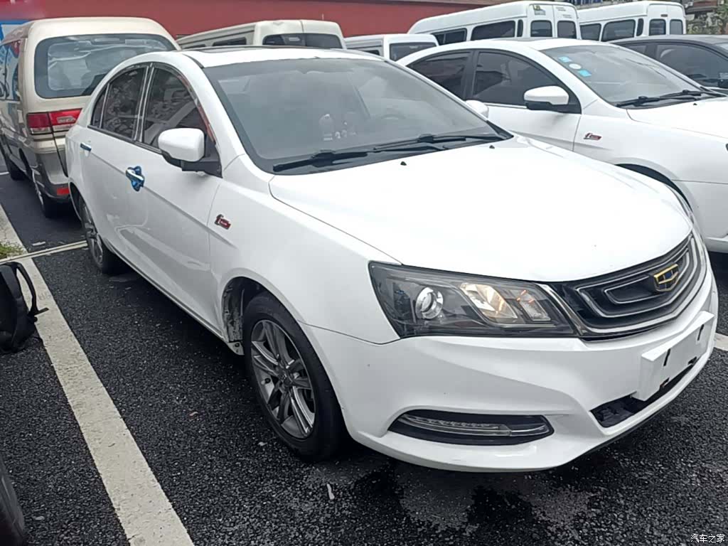 Geely Emgrand, 2017 4