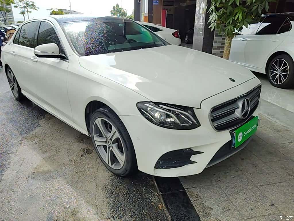 Mercedes-Benz E-Class, 2020 4