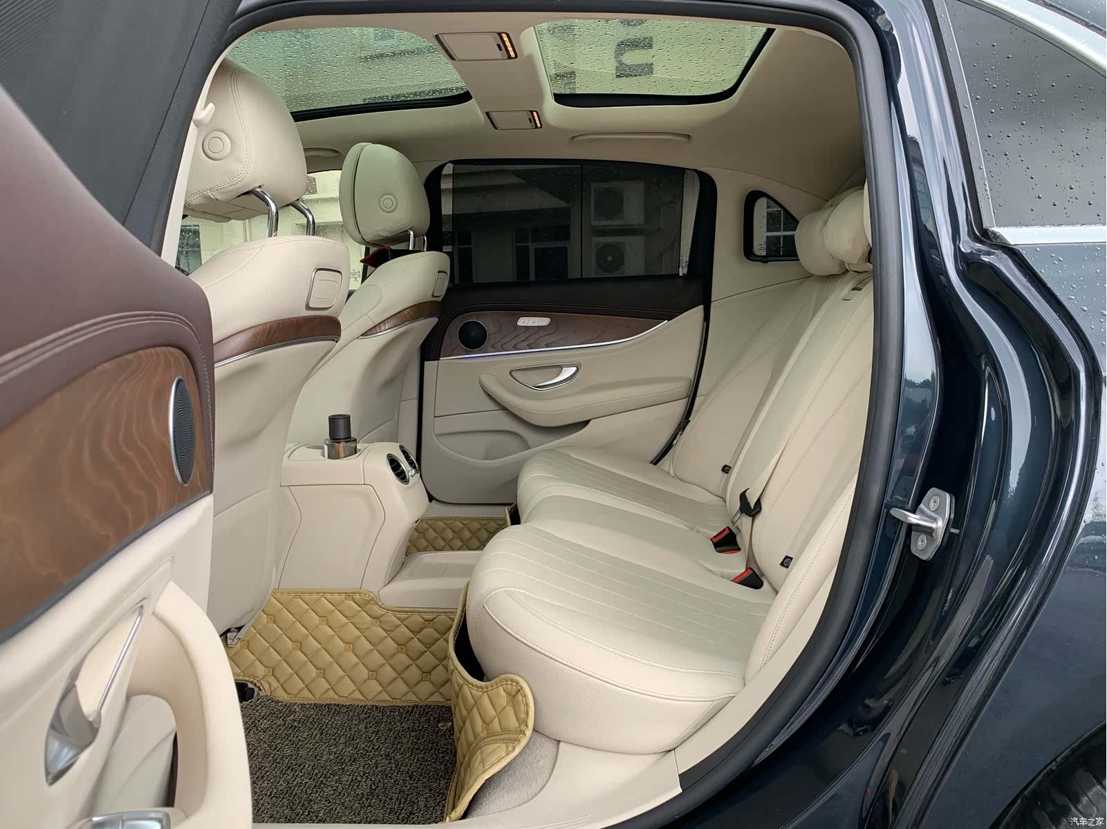 Mercedes-Benz E-Class, 2017 14