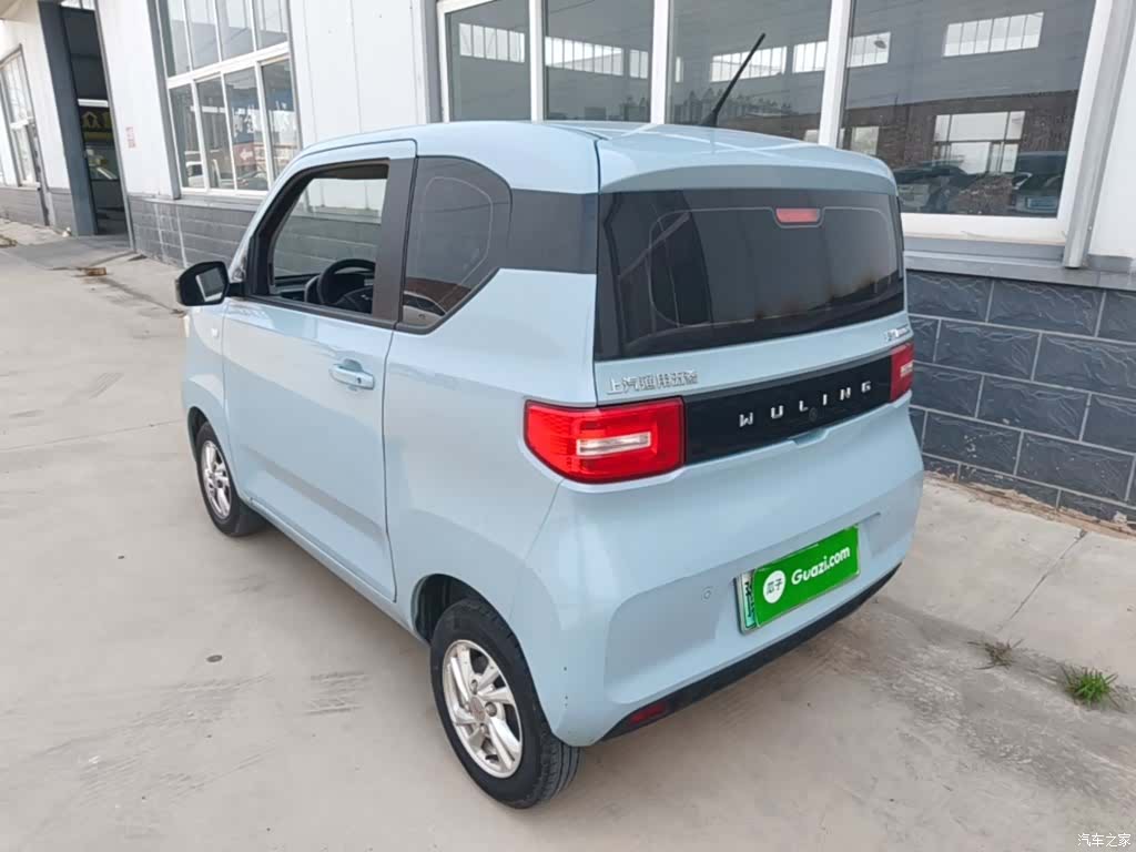 Wuling MINIEV, 2021 все фото