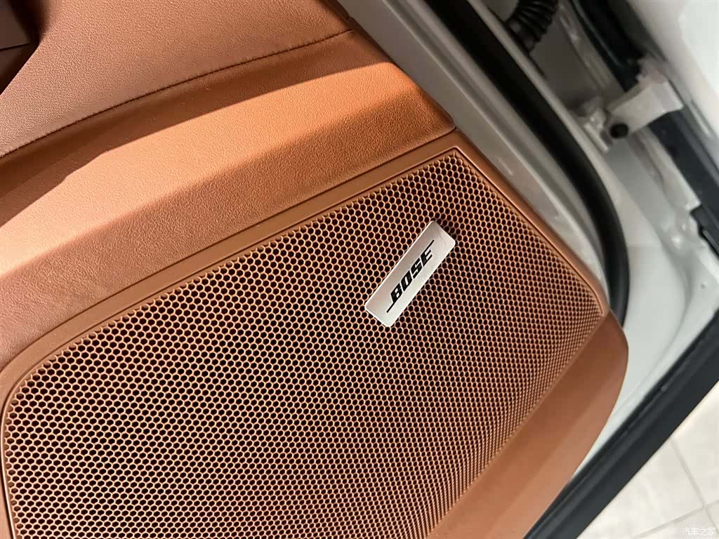 Porsche Cayenne, 2023 12