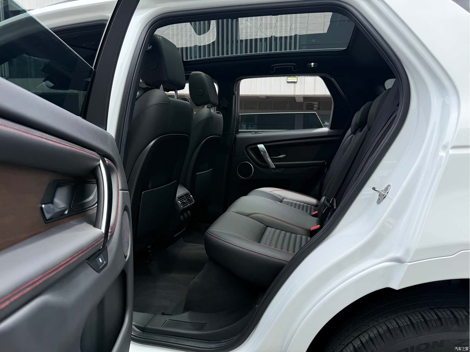 Land Rover Discovery, 2023 22