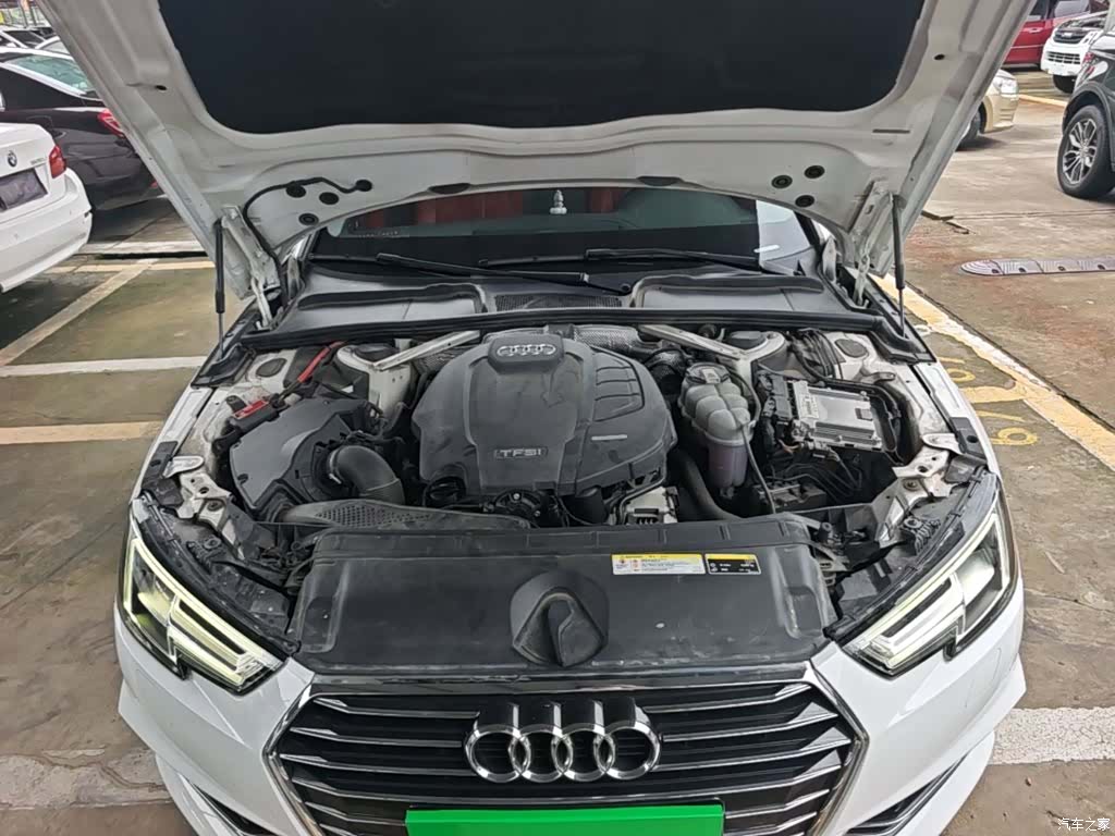 Audi A4L, 2019 20