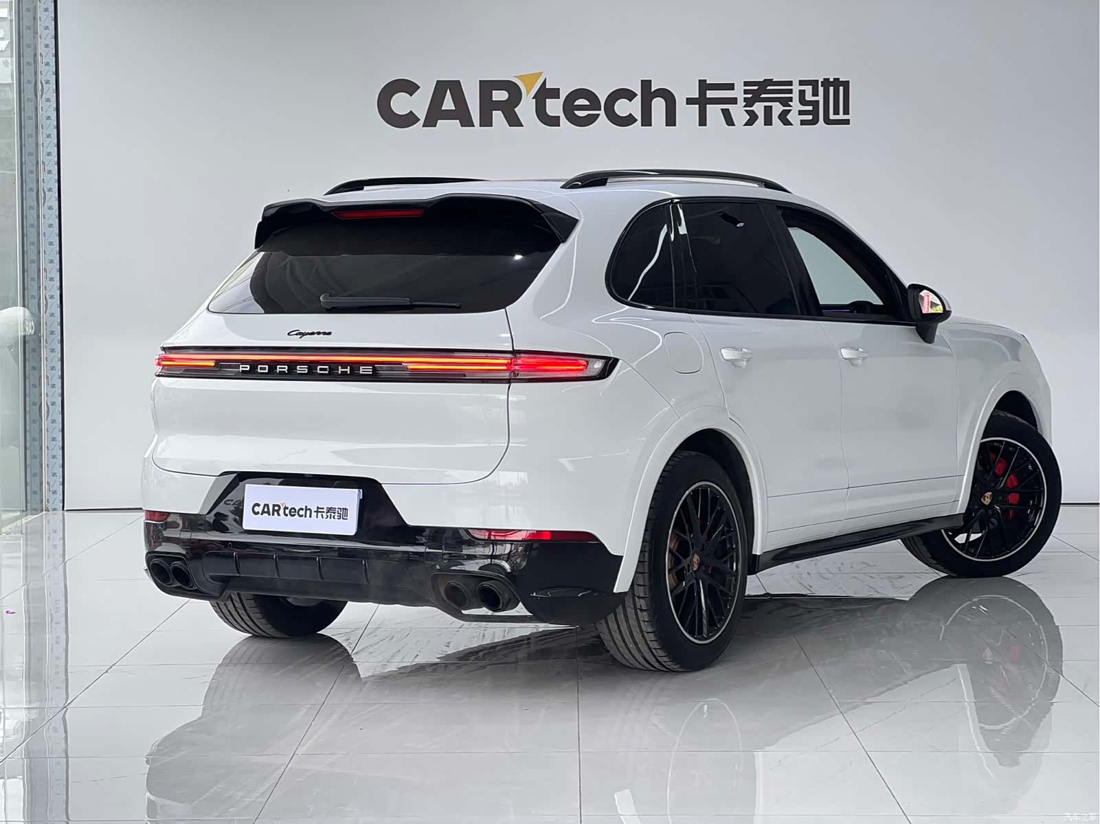 Porsche Cayenne, 2012 все фото