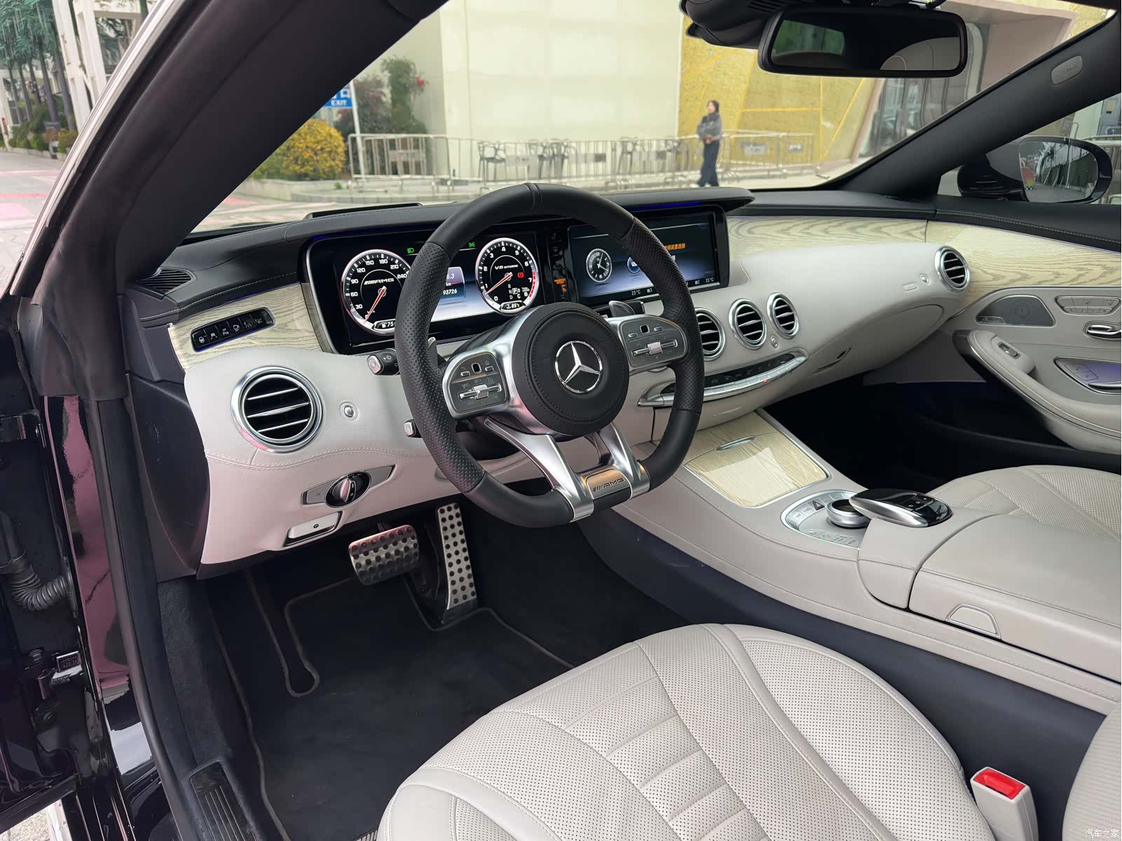 Mercedes-Benz S-Class, 2016 9