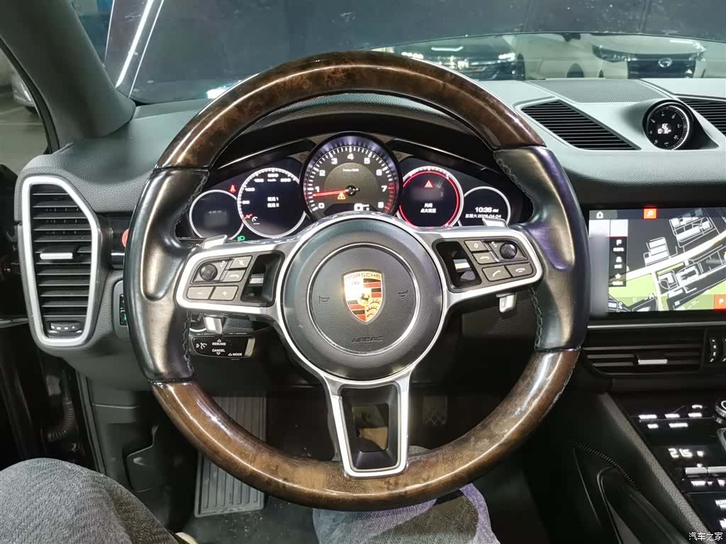 Porsche Cayenne, 2018 7