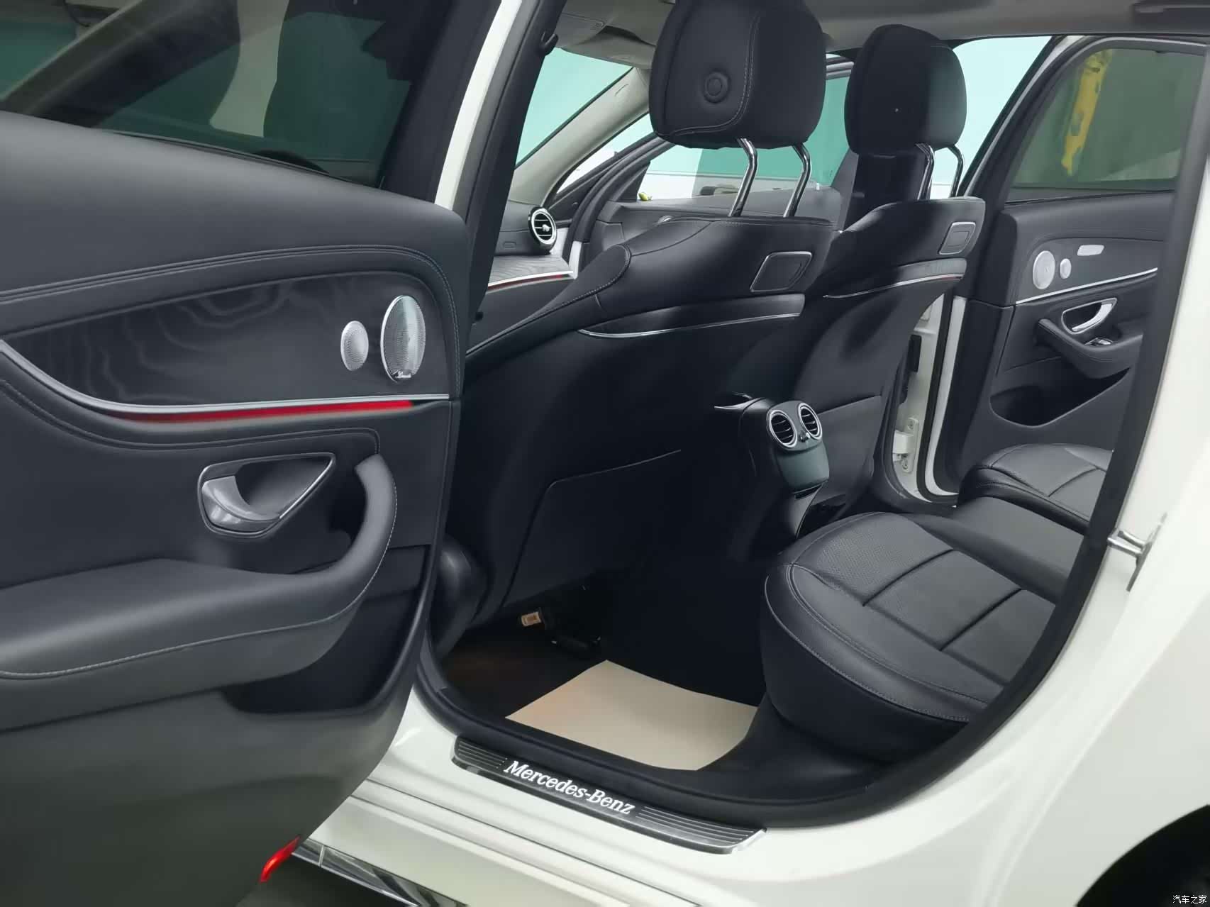 Mercedes-Benz E-Class, 2017 10