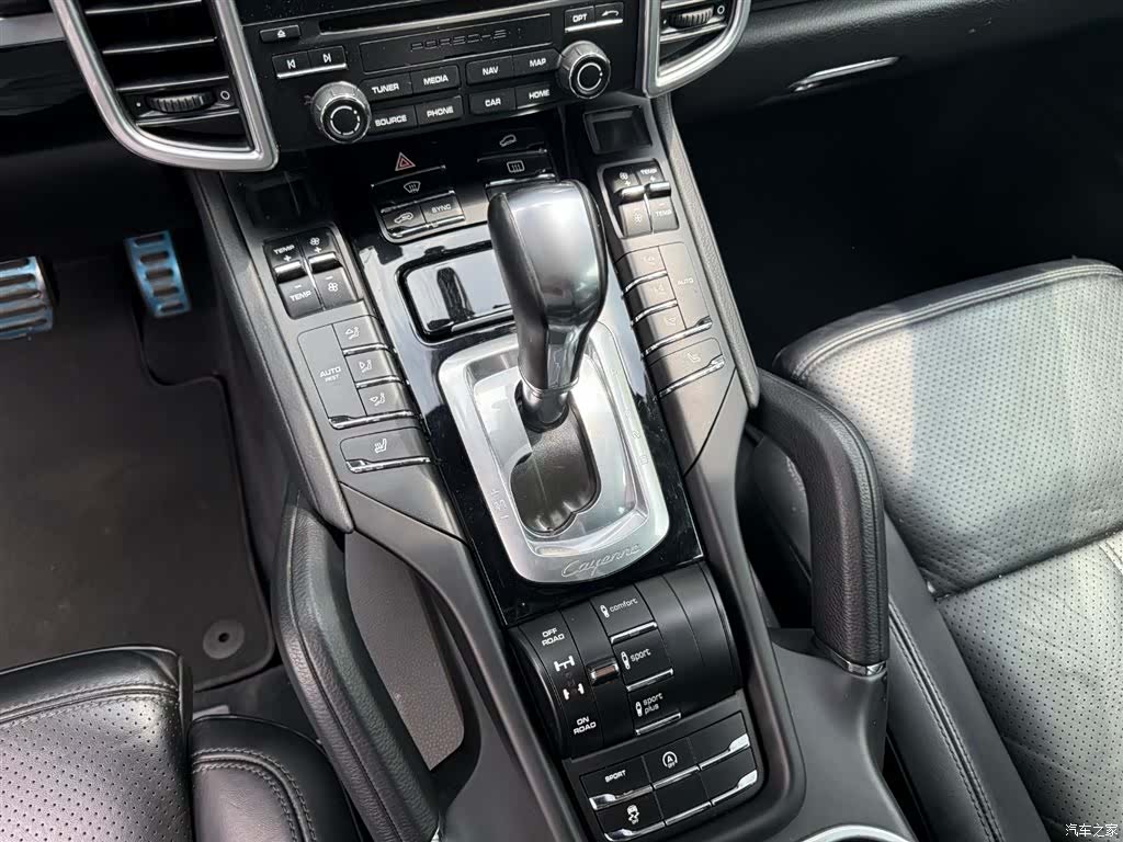 Porsche Cayenne, 2017 8