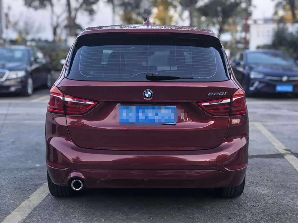 BMW 2 series multifunctional station wagon