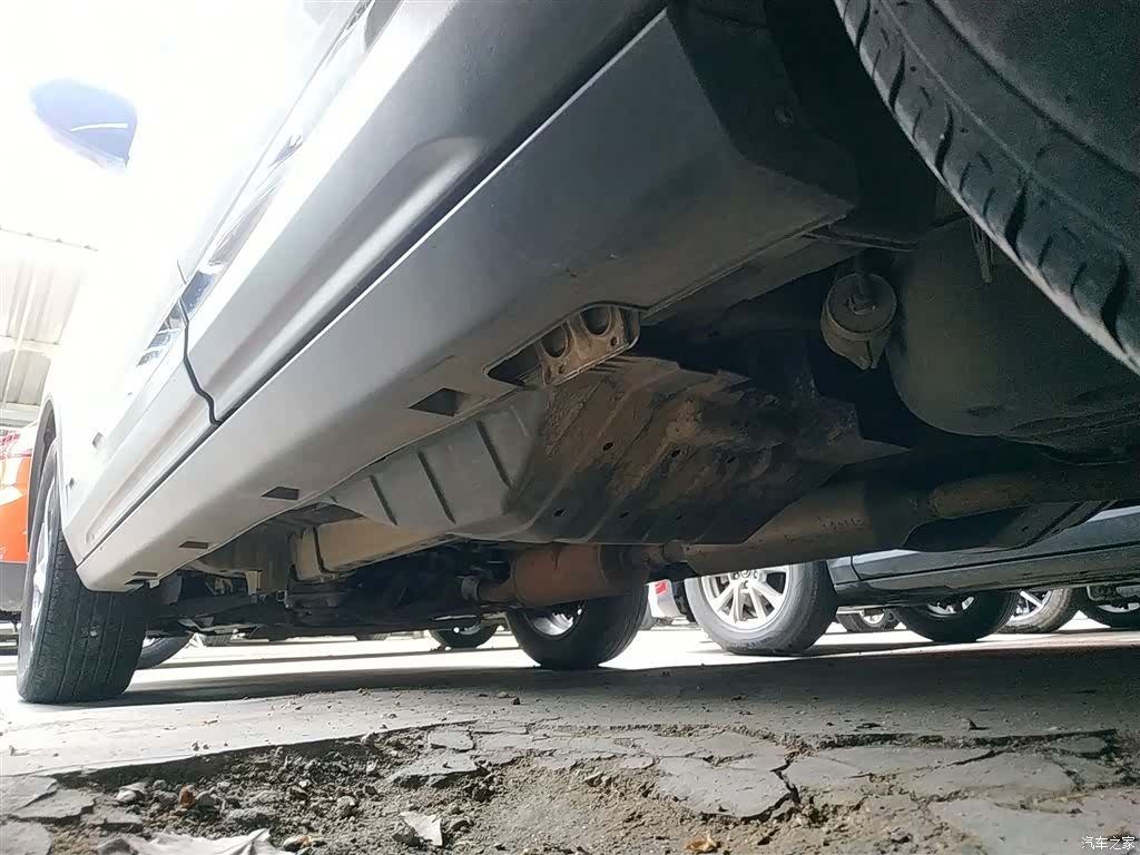 DongFeng AX7, 2019 22