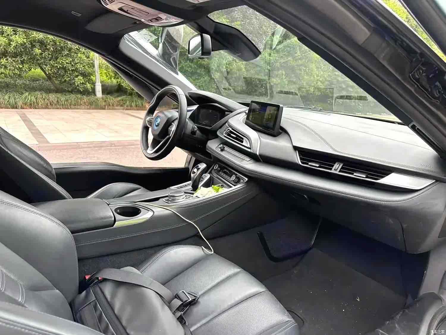 BMW i8, 2018 8