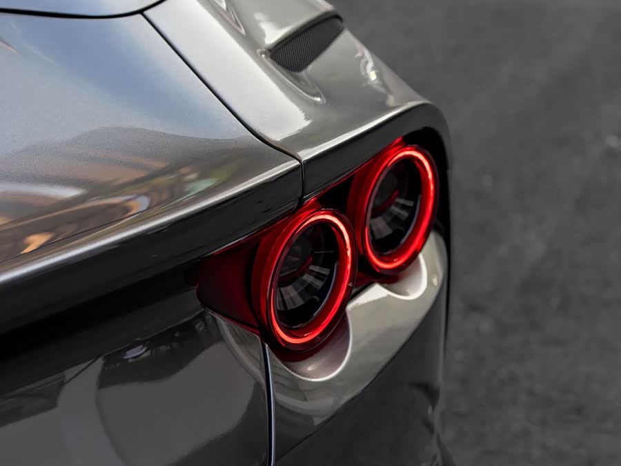 Ferrari 812 2021, фото 7