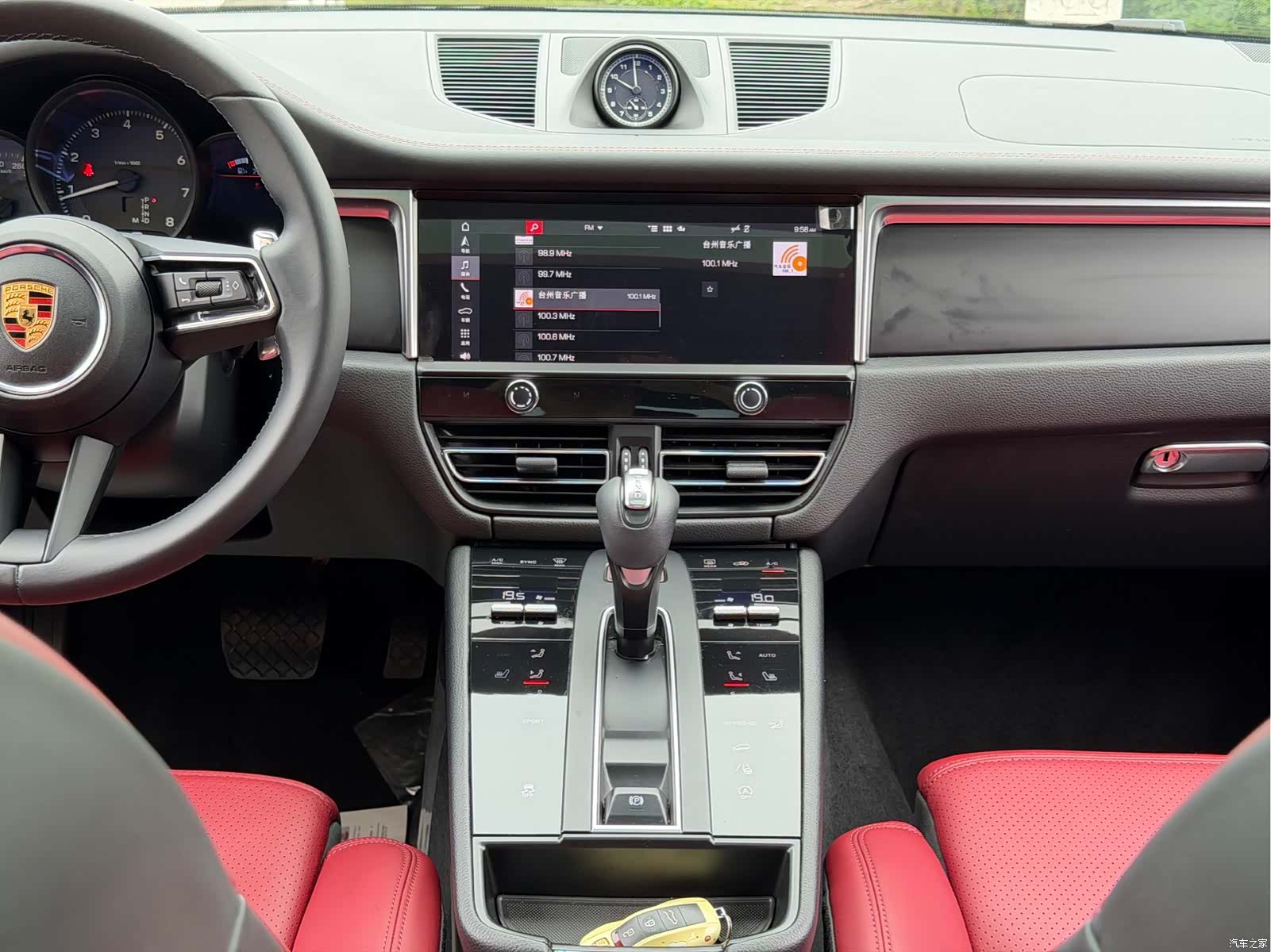 Porsche Macan, 2023 15