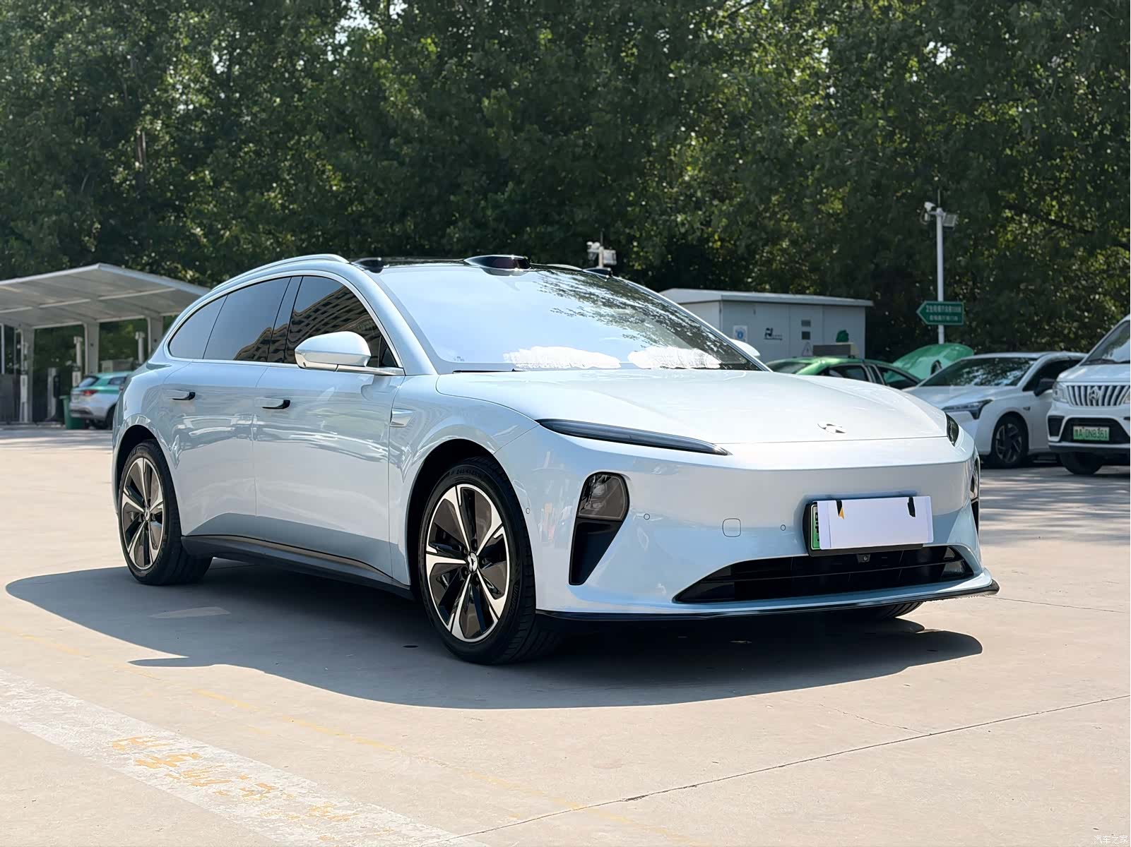 NIO ET5, 2024 3