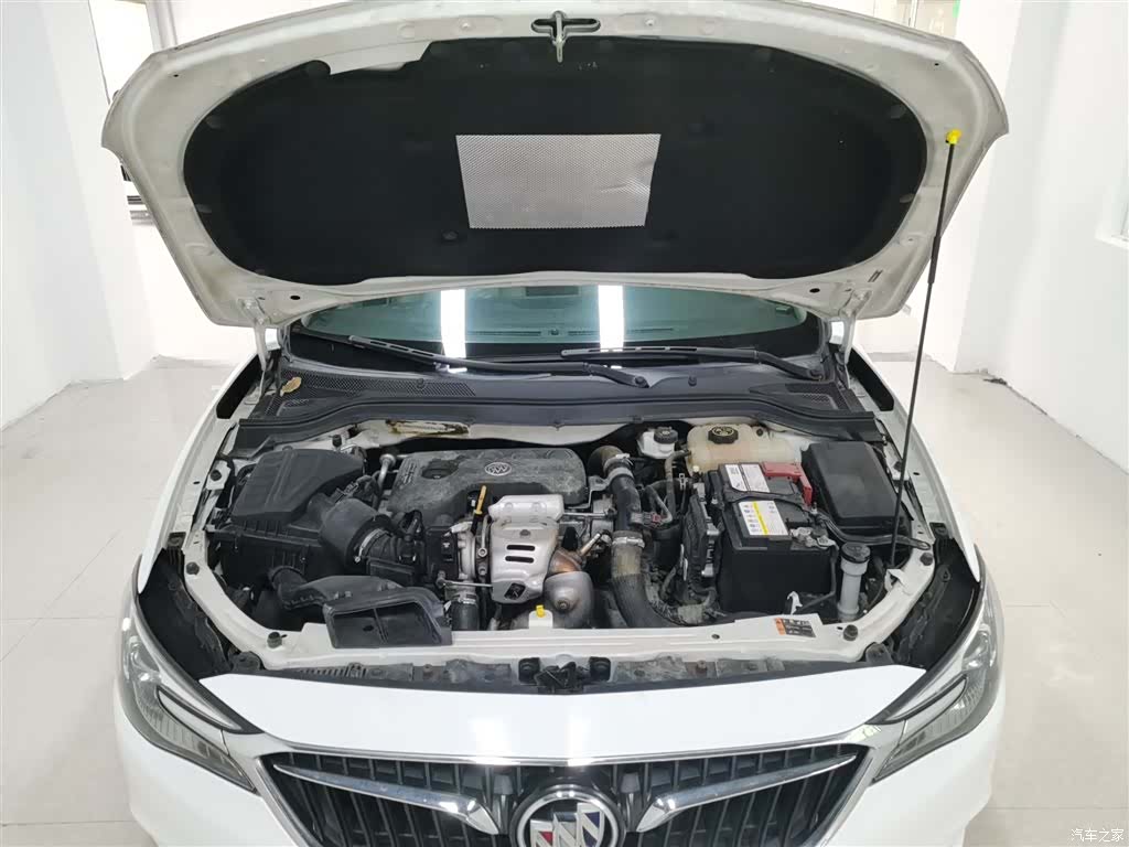 Buick V, 2018 16