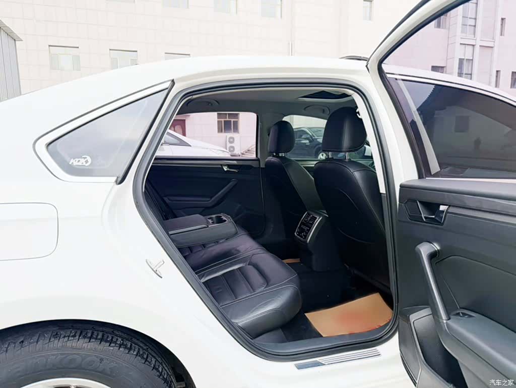 Volkswagen Passat, 2016 12