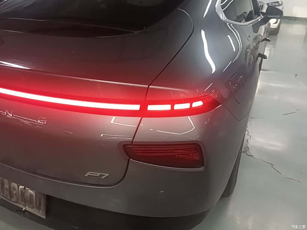 Xpeng P7, 2021 8