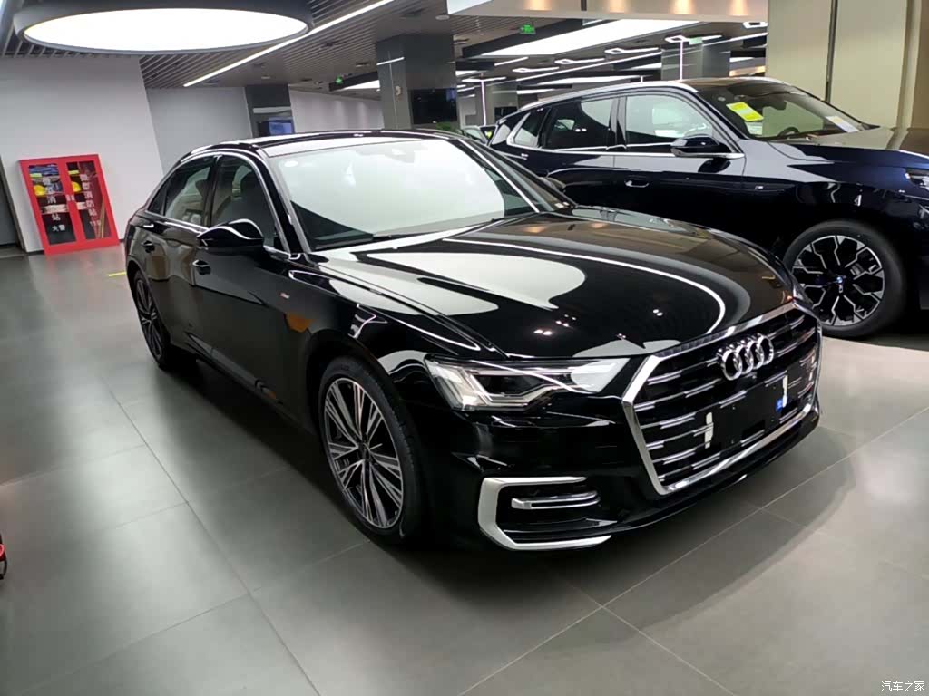 Audi A6L, 2026 4