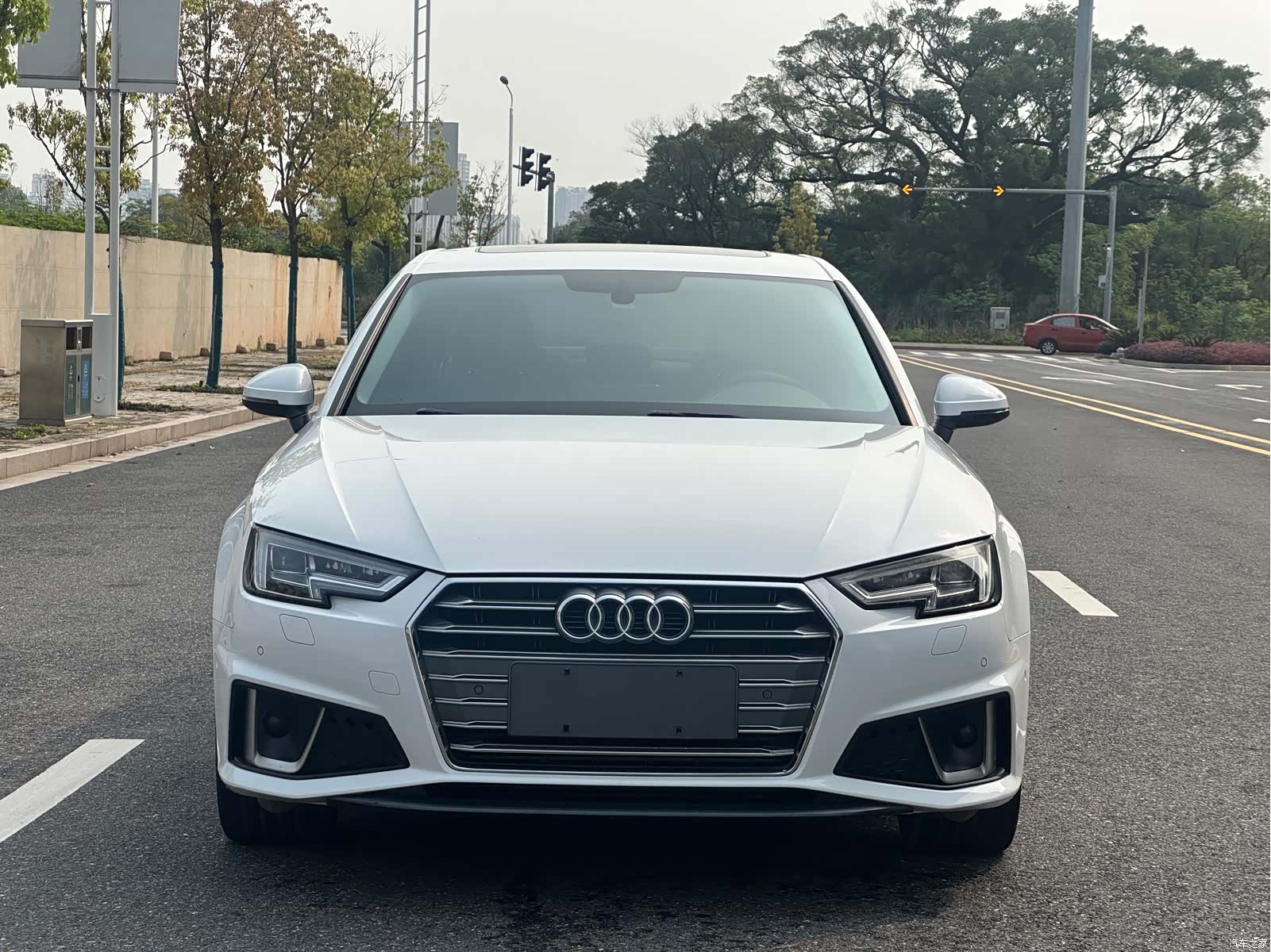 Audi A4L, 2019 2