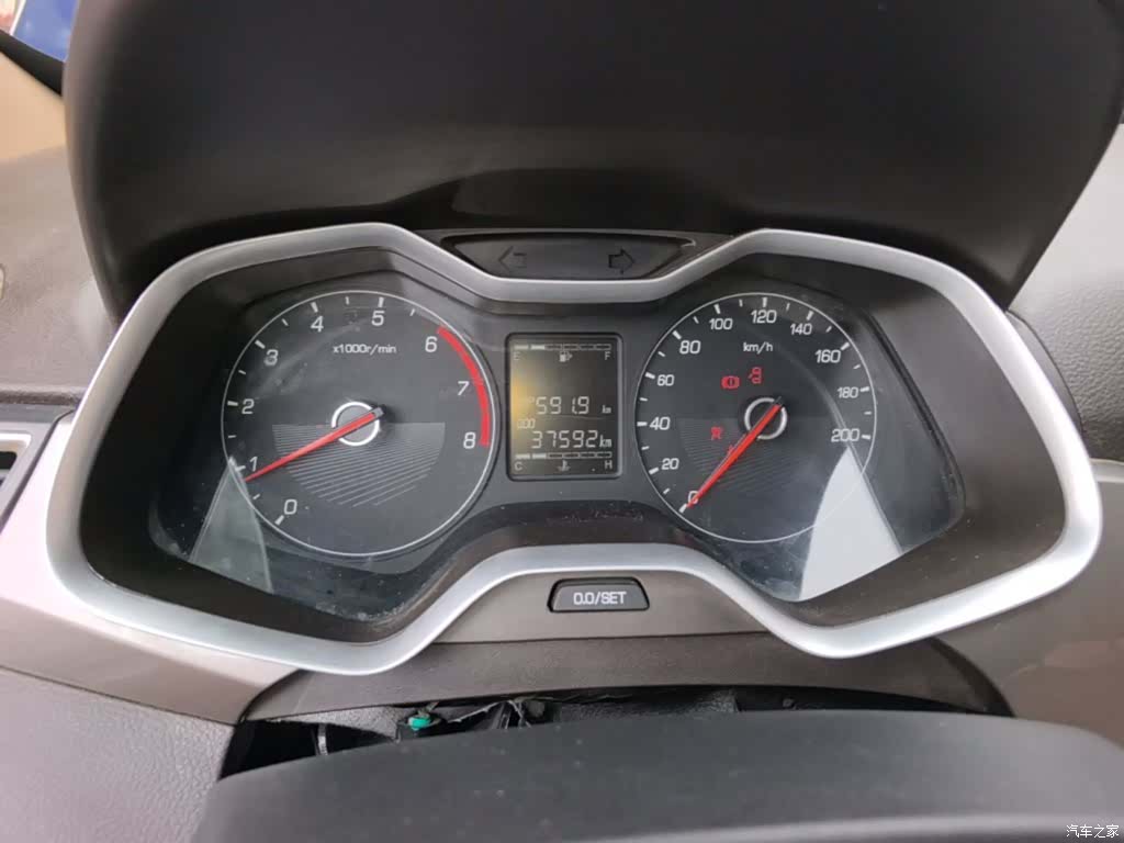 Wuling 310W, 2018 12