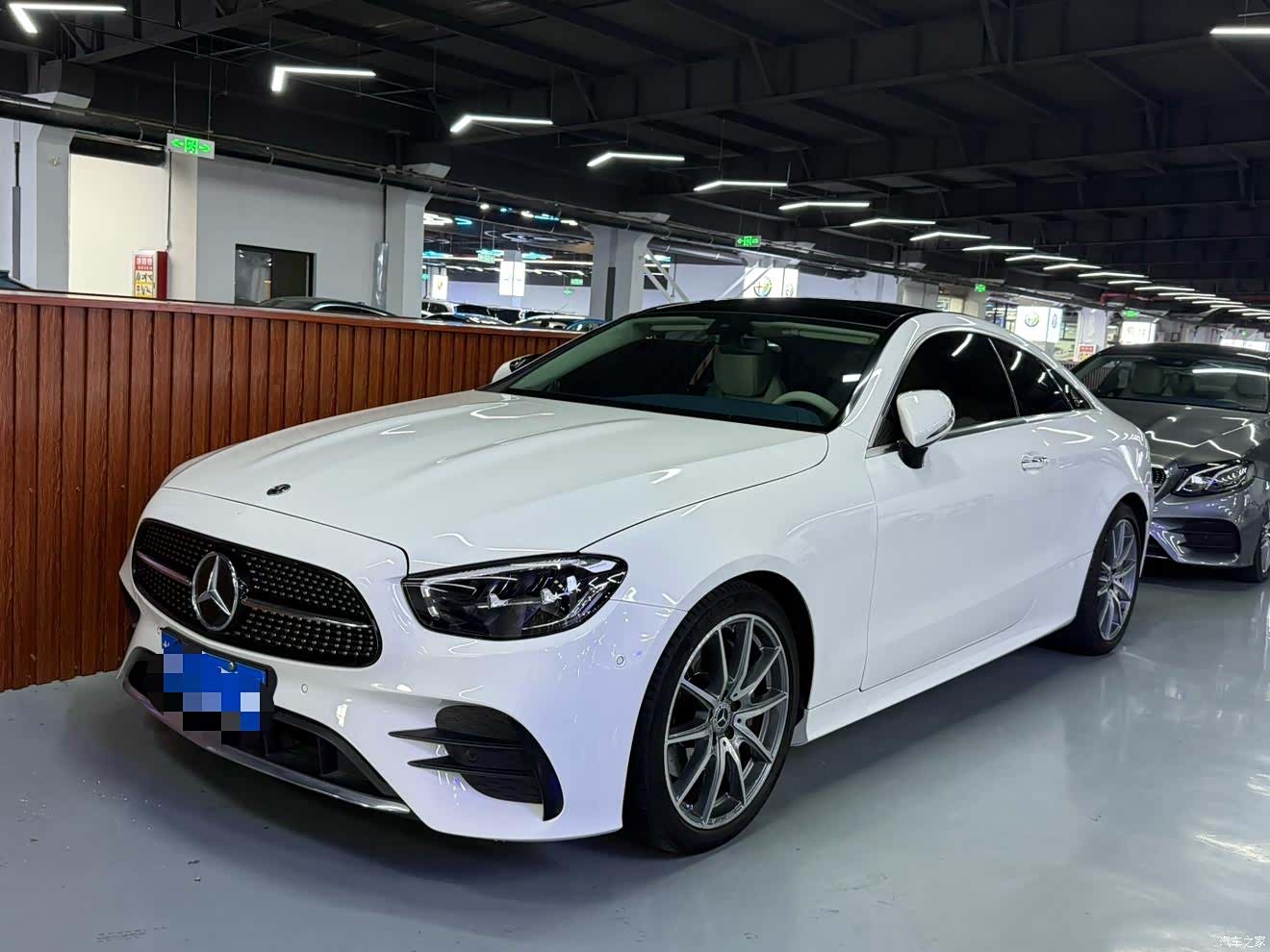 Mercedes-Benz E-Class, 2022 1