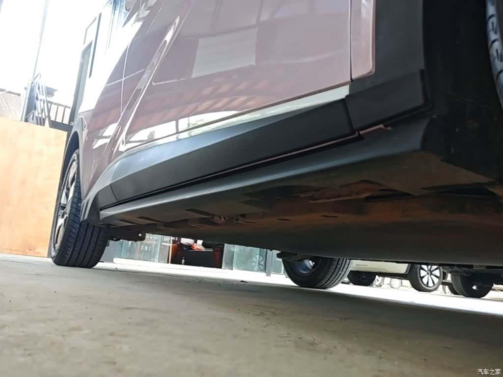 BYD Dolphin, 2023 21