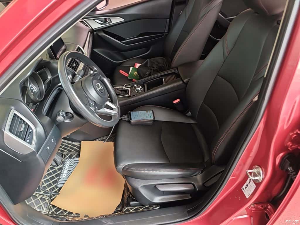 Mazda Mazda3, 2017 15