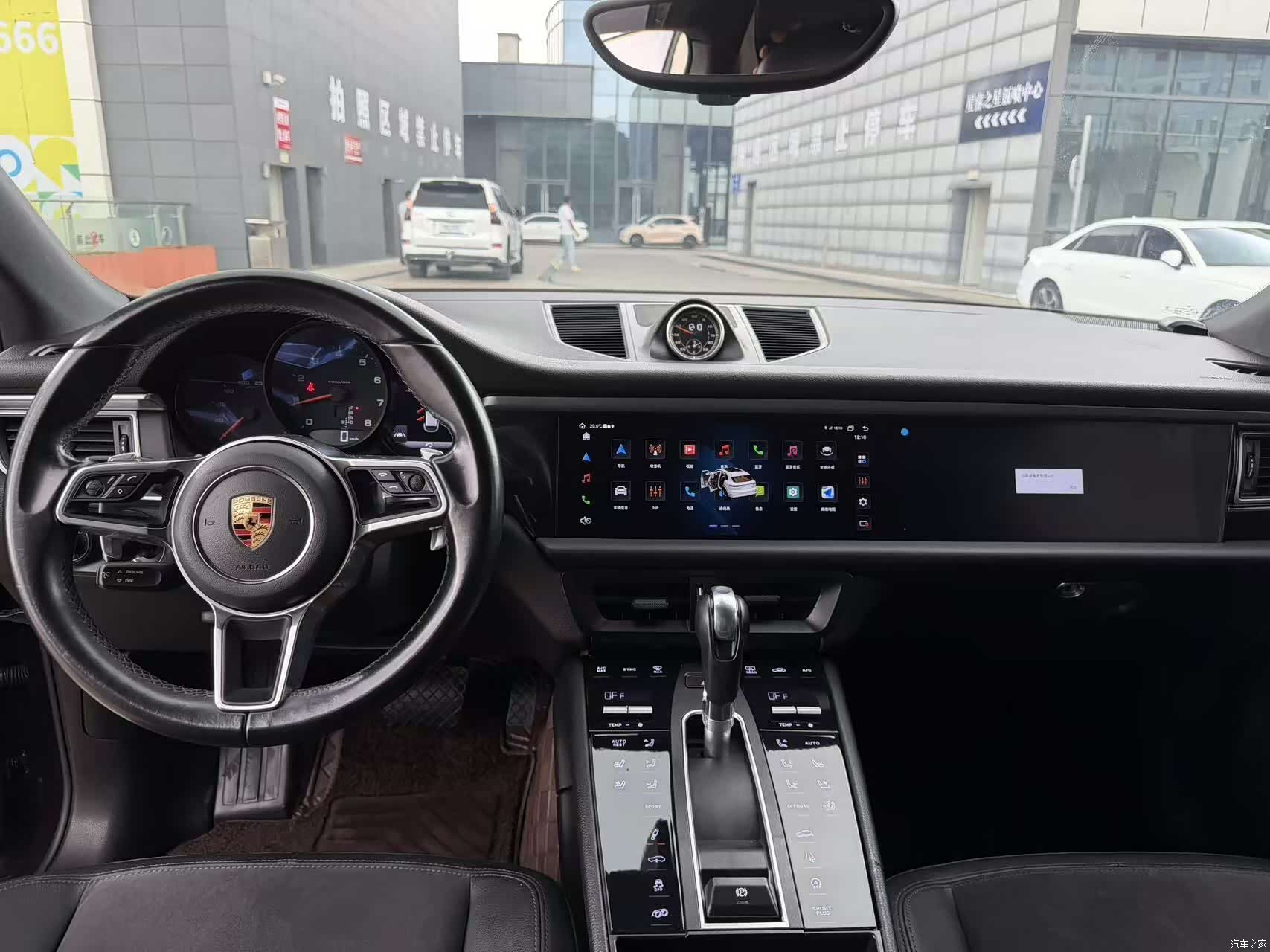 Porsche Macan, 2017 4