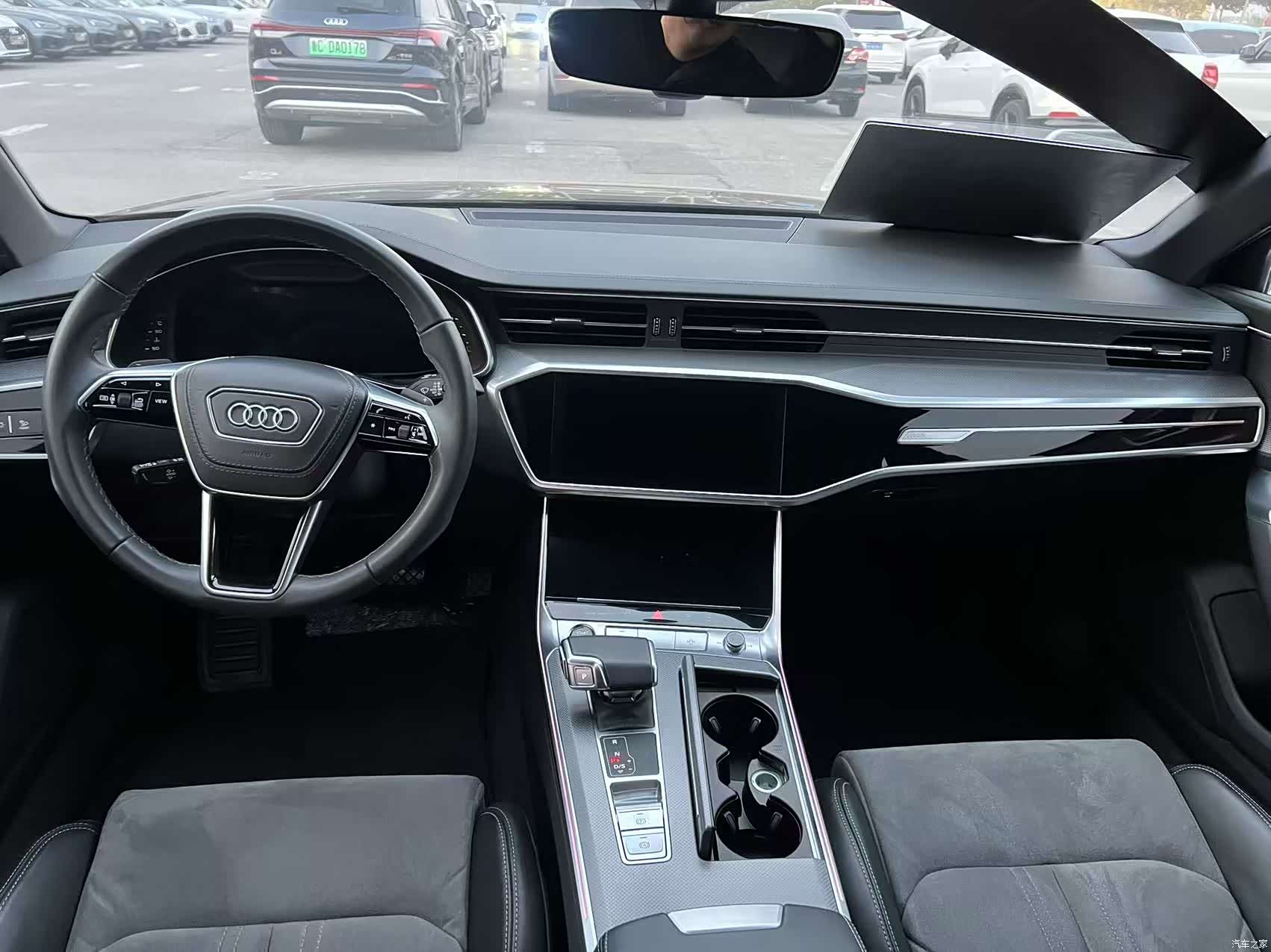 Audi A6L, 2023 все фото