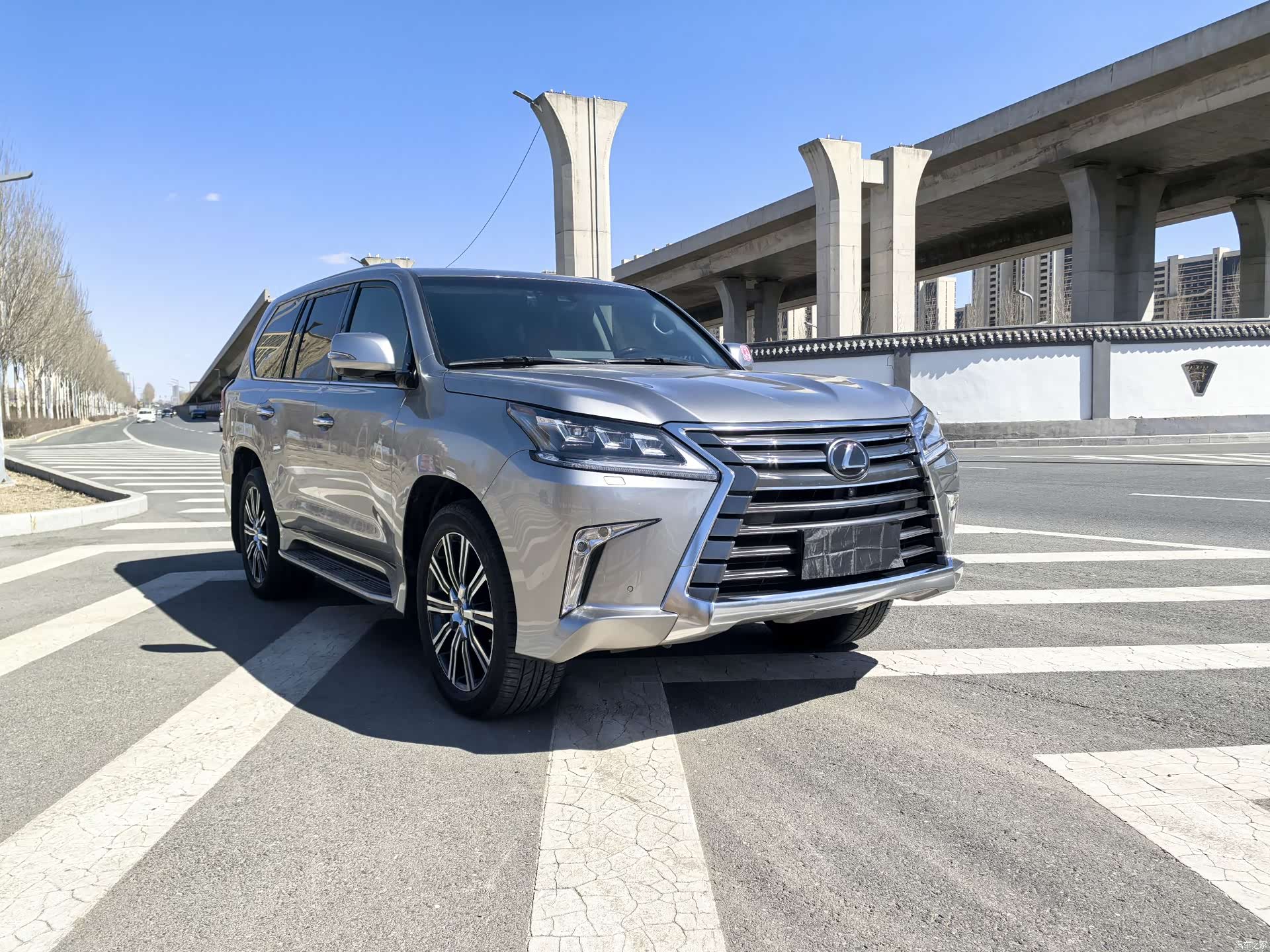 Lexus LX, 2018 3