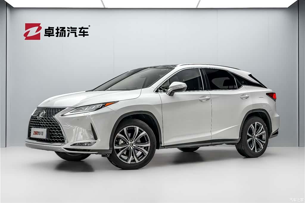 Lexus RX, 2021 1
