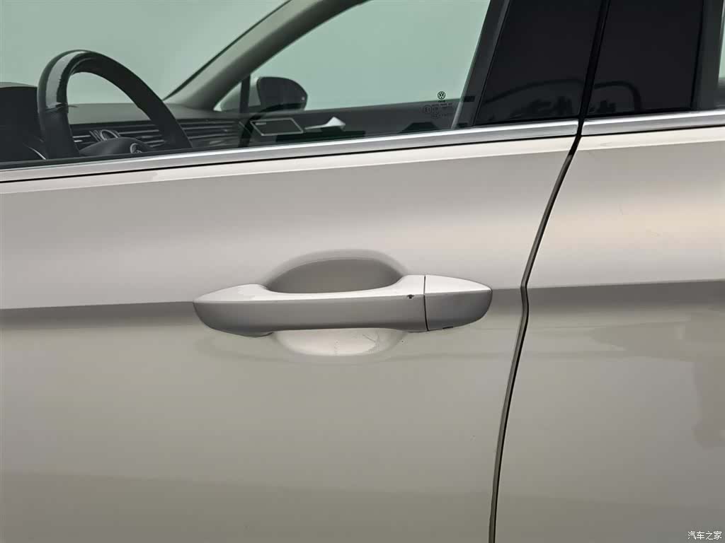 Volkswagen Magotan, 2017 18