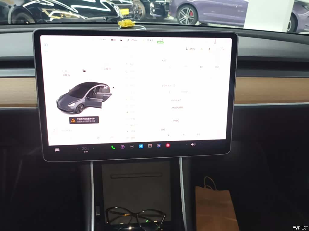 Tesla Model 3, 2019 13