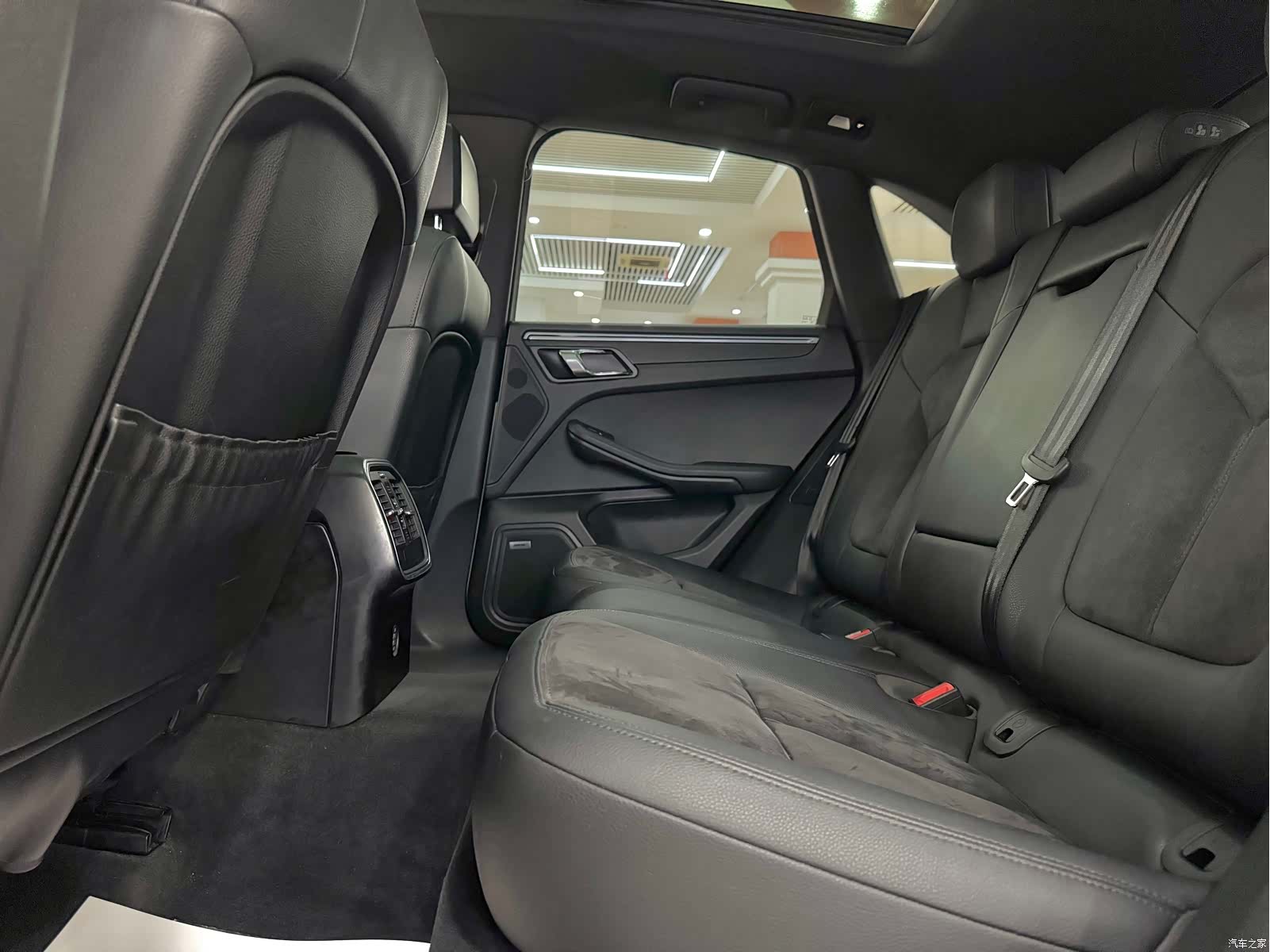 Porsche Macan, 2016 8