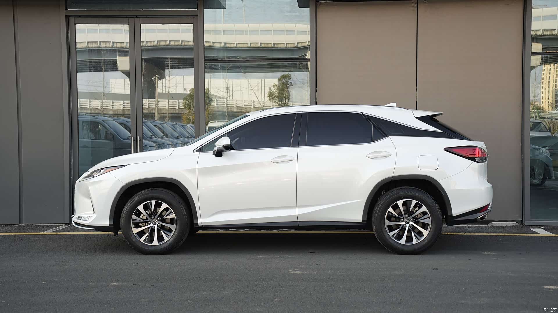 Lexus RX, 2022 7