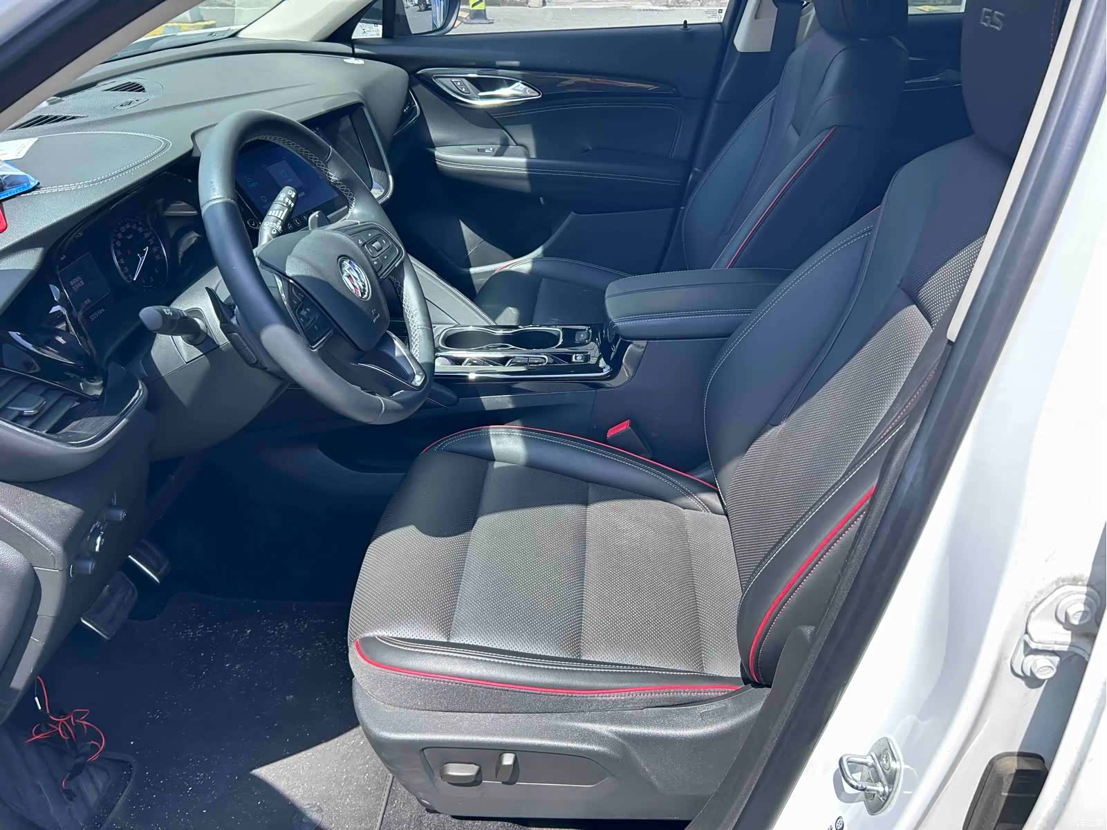Buick Envision, 2021 2