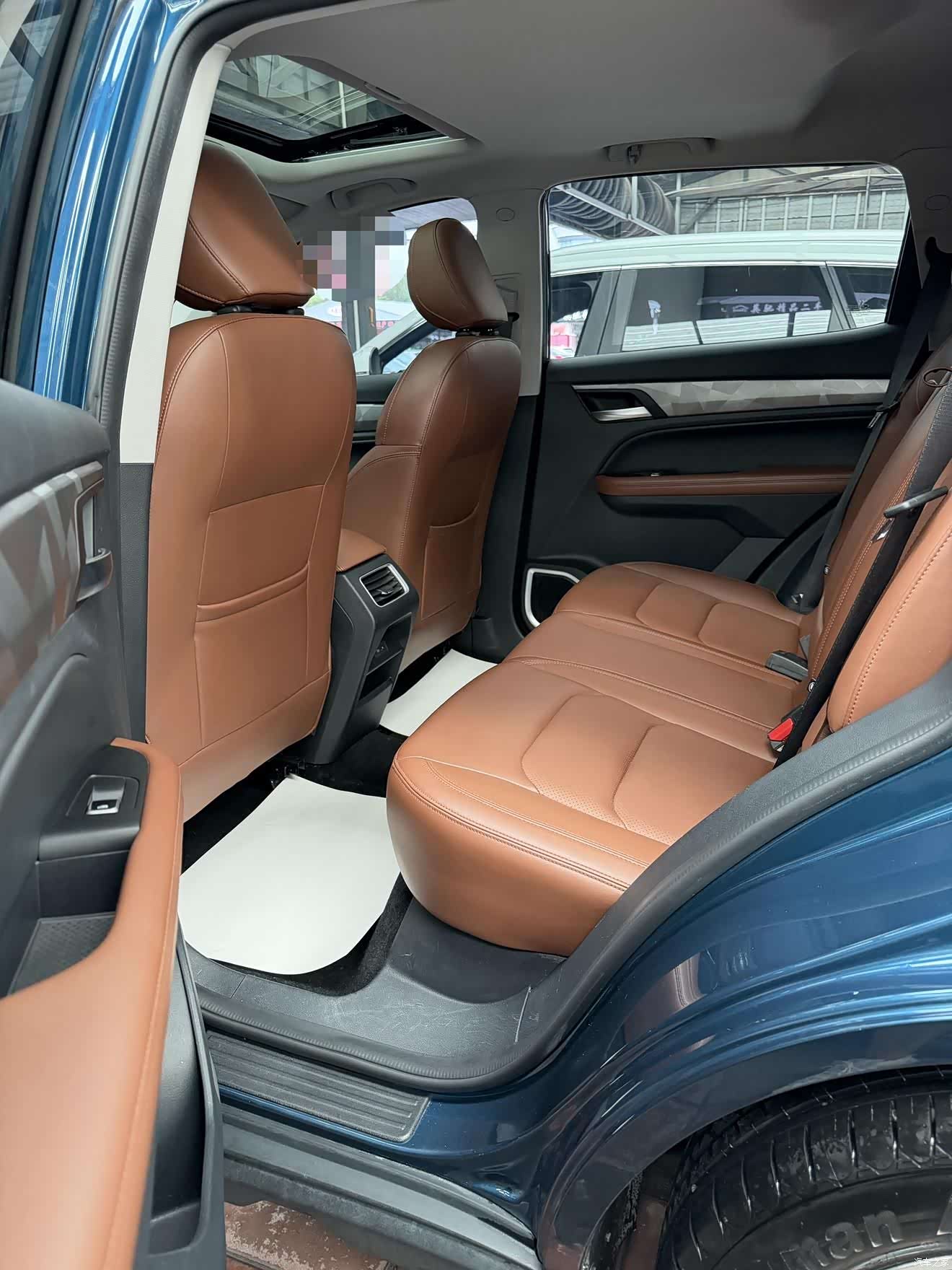 Geely X6, 2022 12