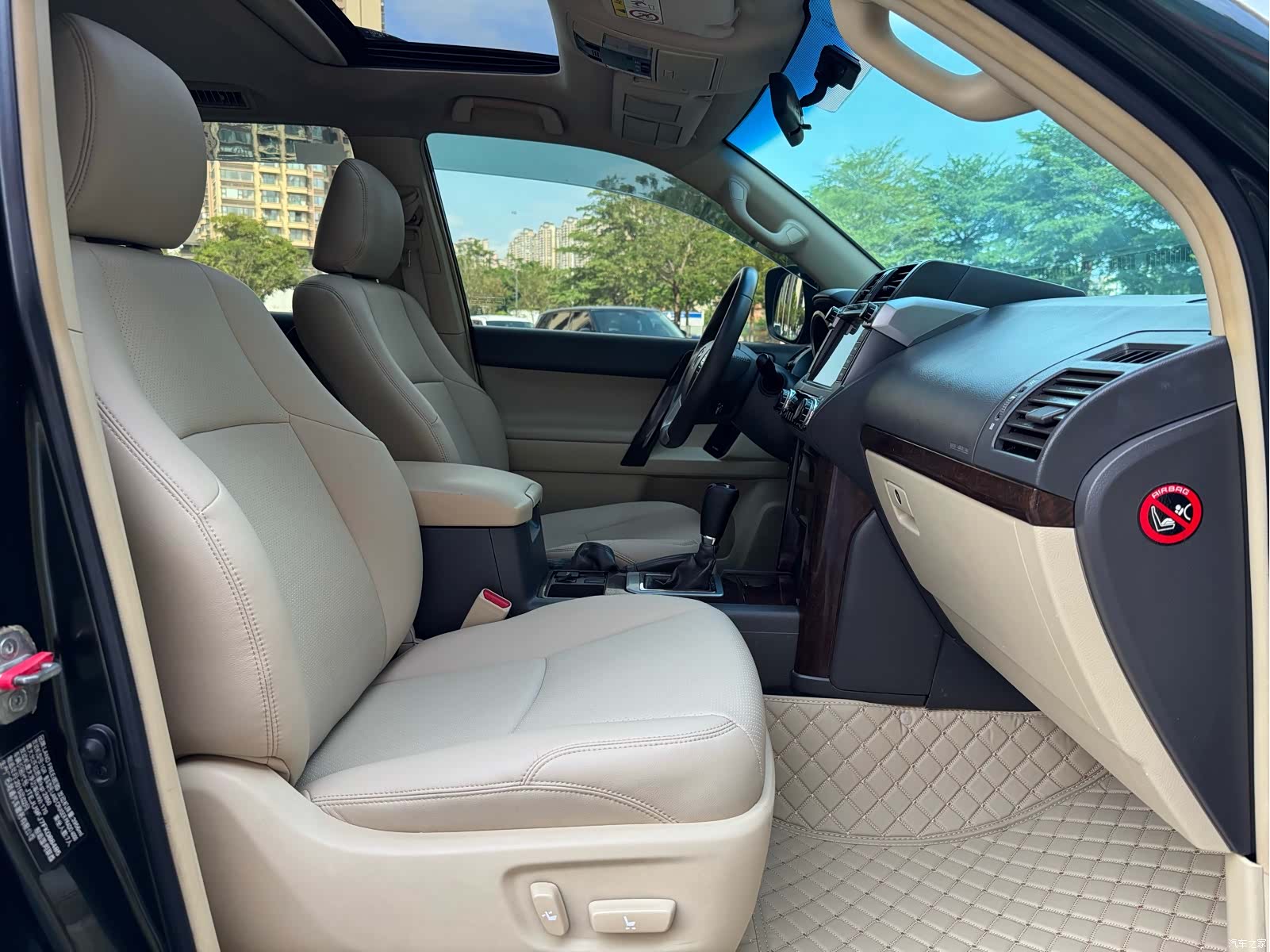 Toyota Prado, 2015 9