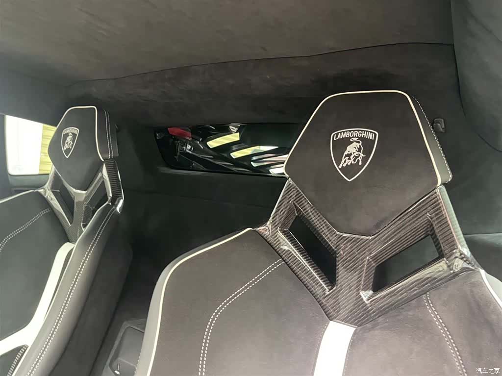 Lamborghini Huracán, 2022 17