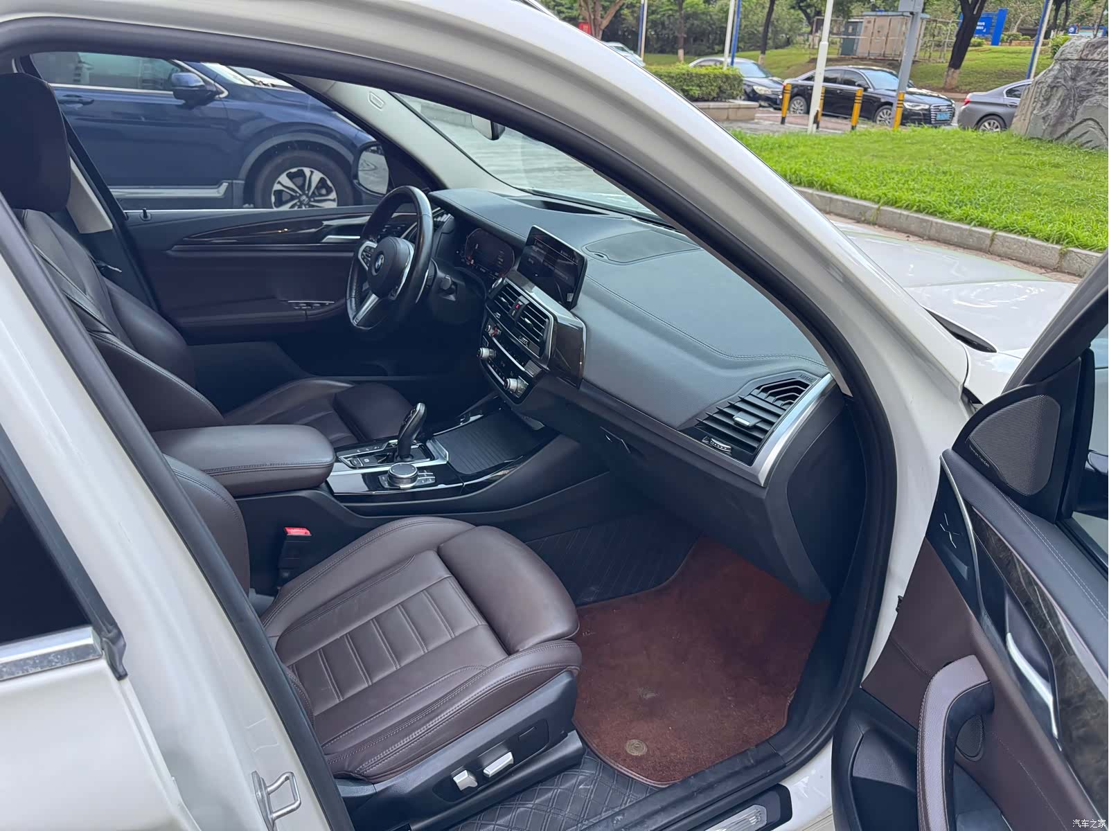 BMW X3, 2021 9