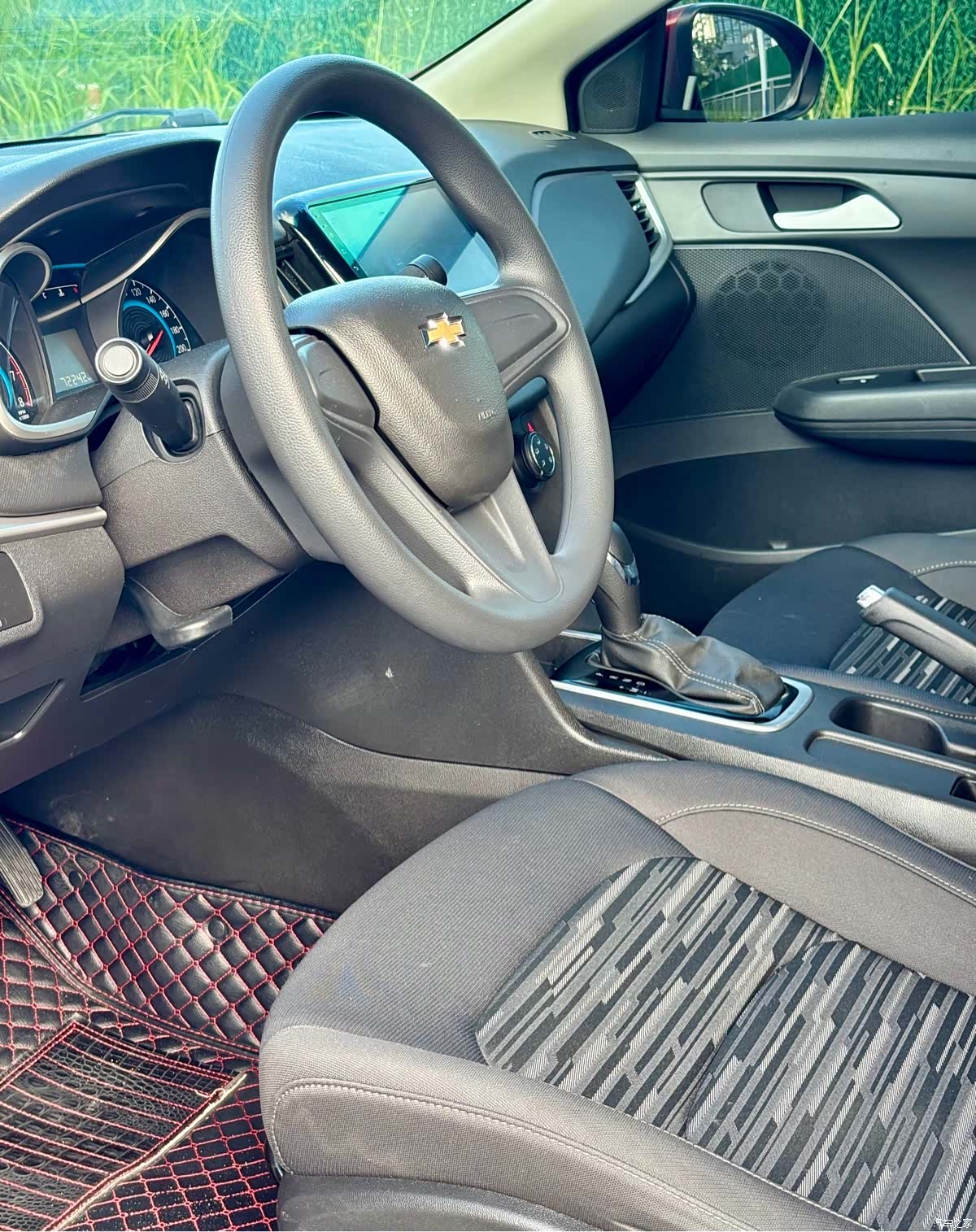 Chevrolet 320, 2018 10