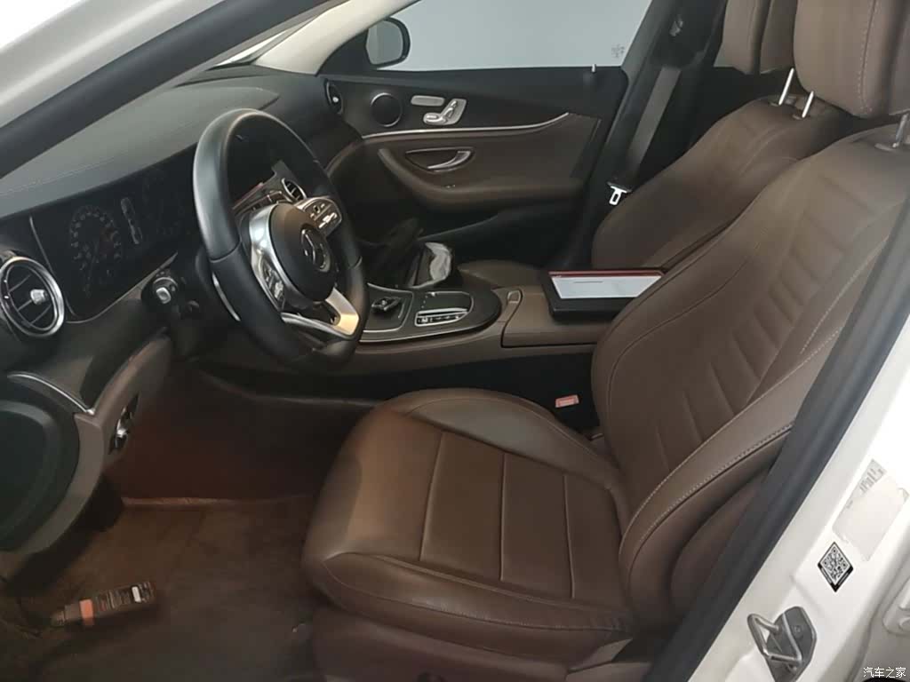 Mercedes-Benz E-Class, 2020 15