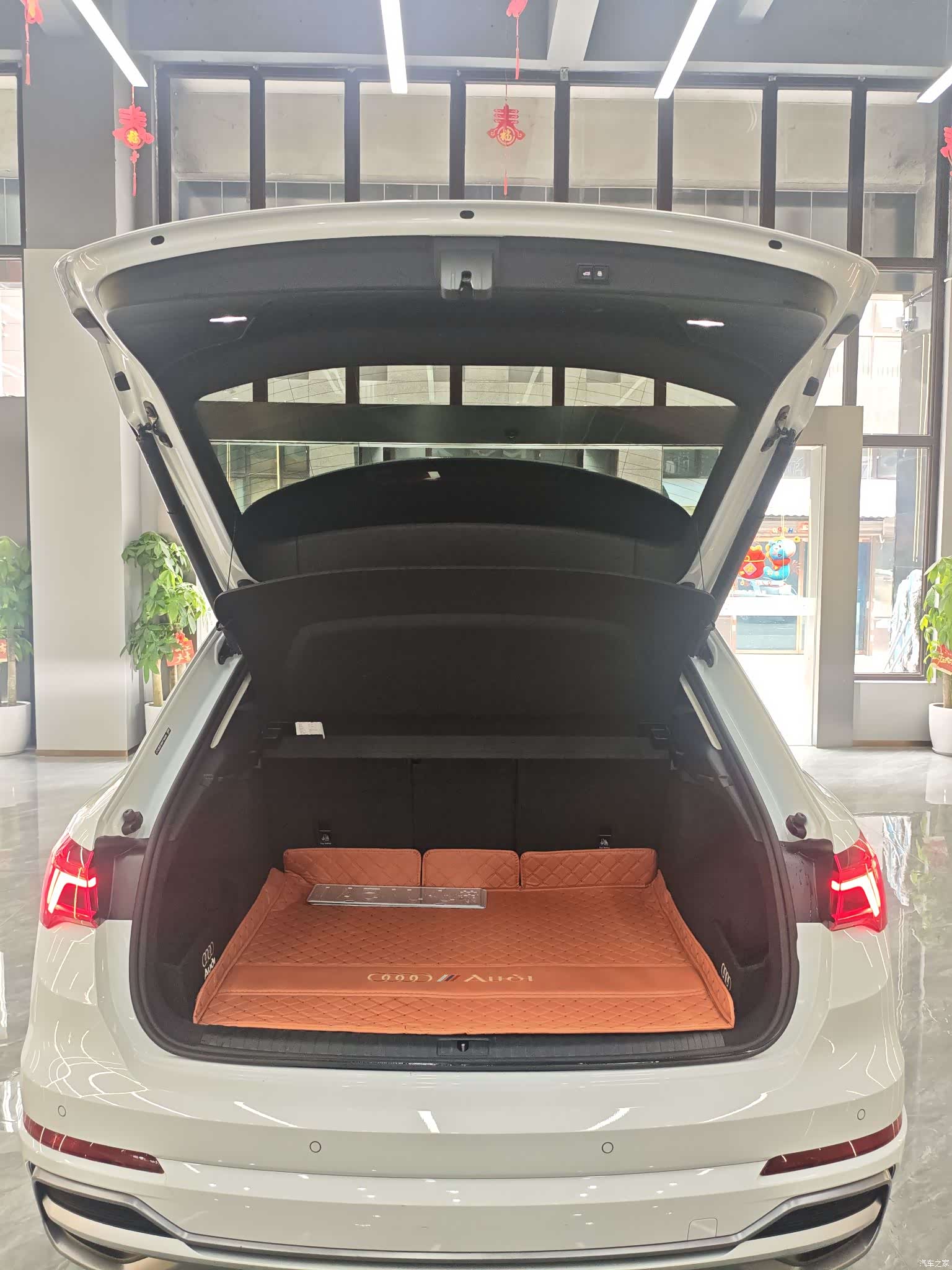 Audi Q3, 2022 15