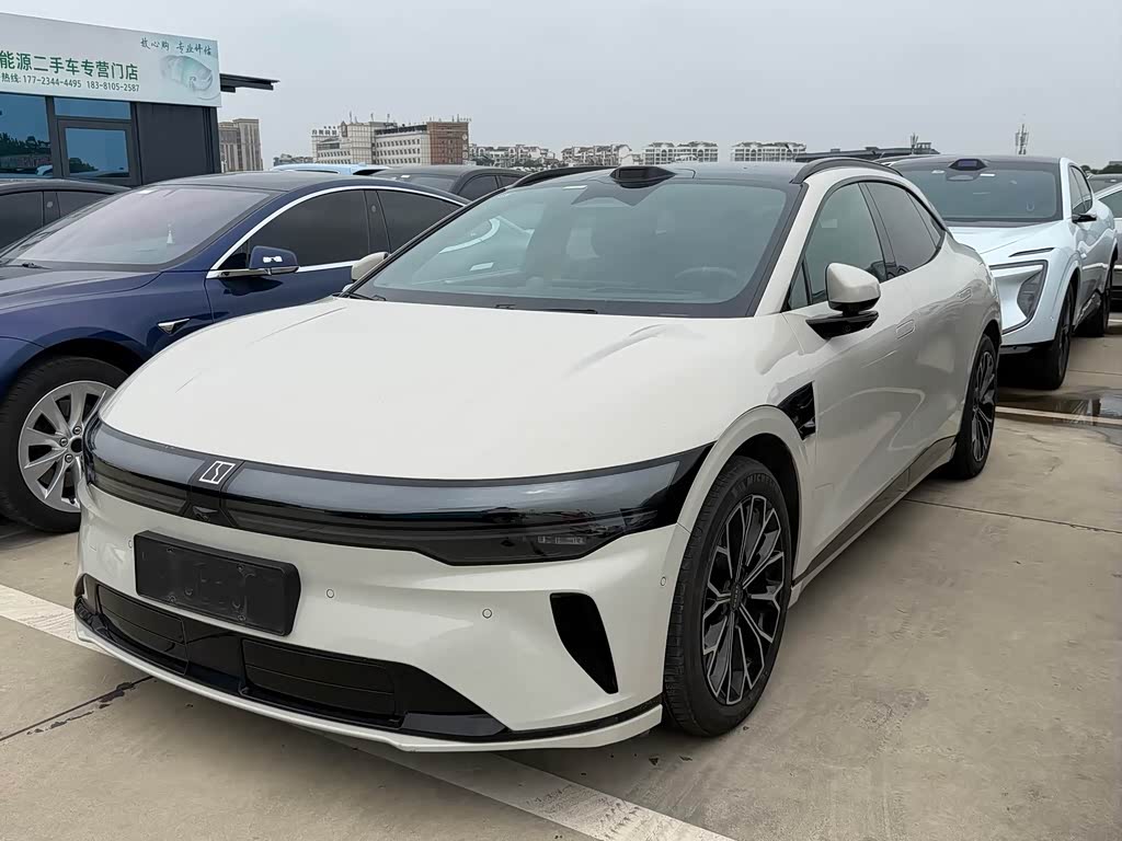 Zeekr 007GT