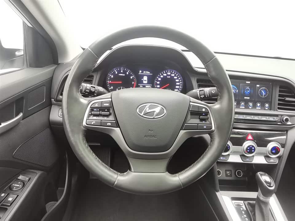 Hyundai Lead