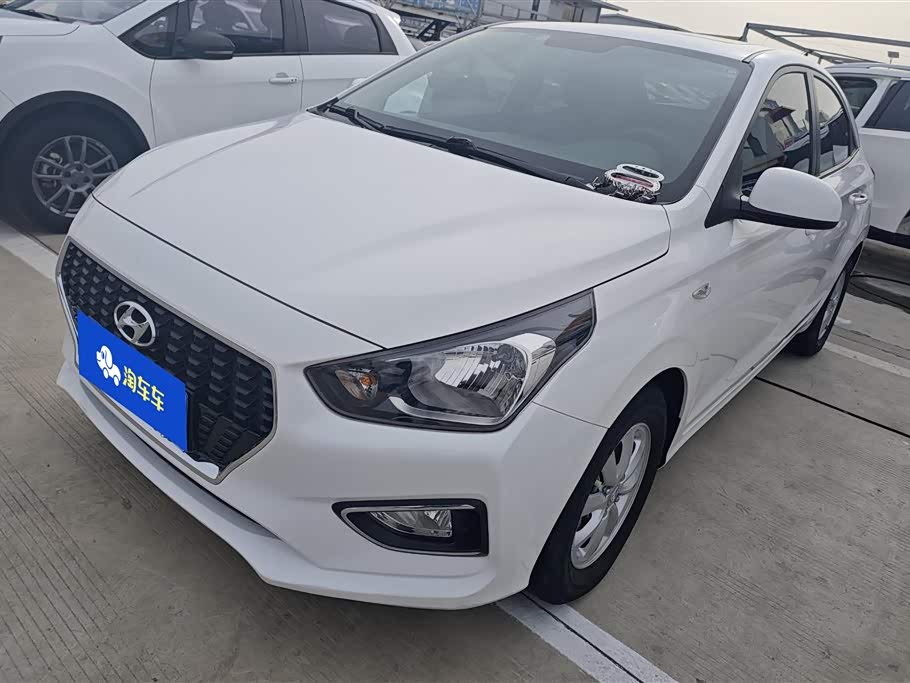 Hyundai Rena