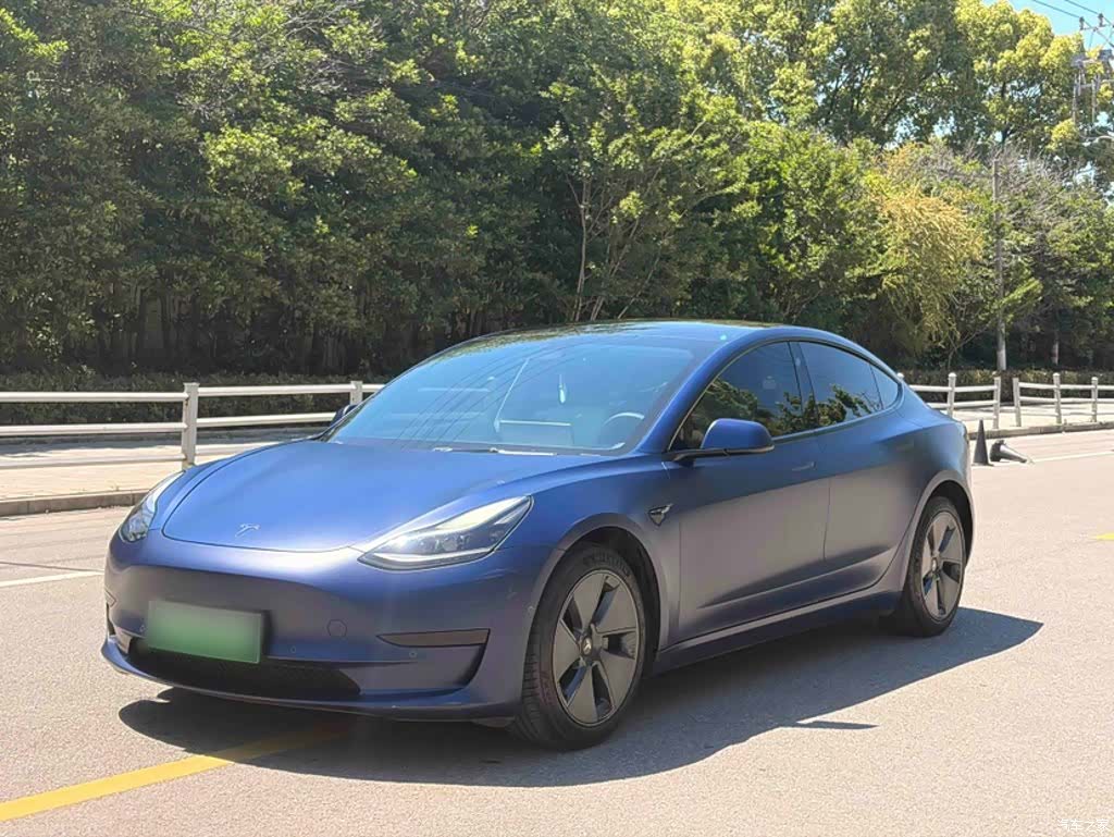 Tesla Model 3, 2023 2