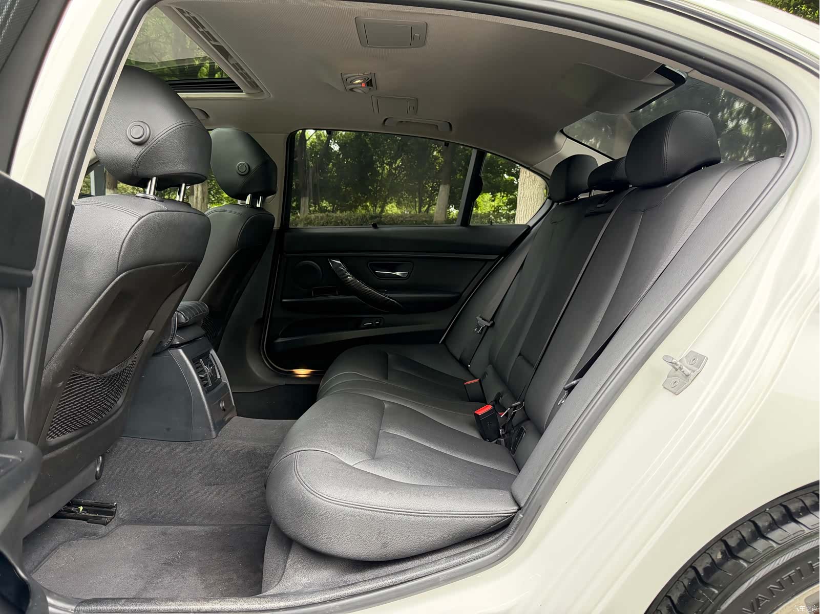 BMW 3 Series, 2015 8