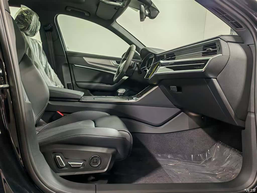 Audi A6L, 2026 7