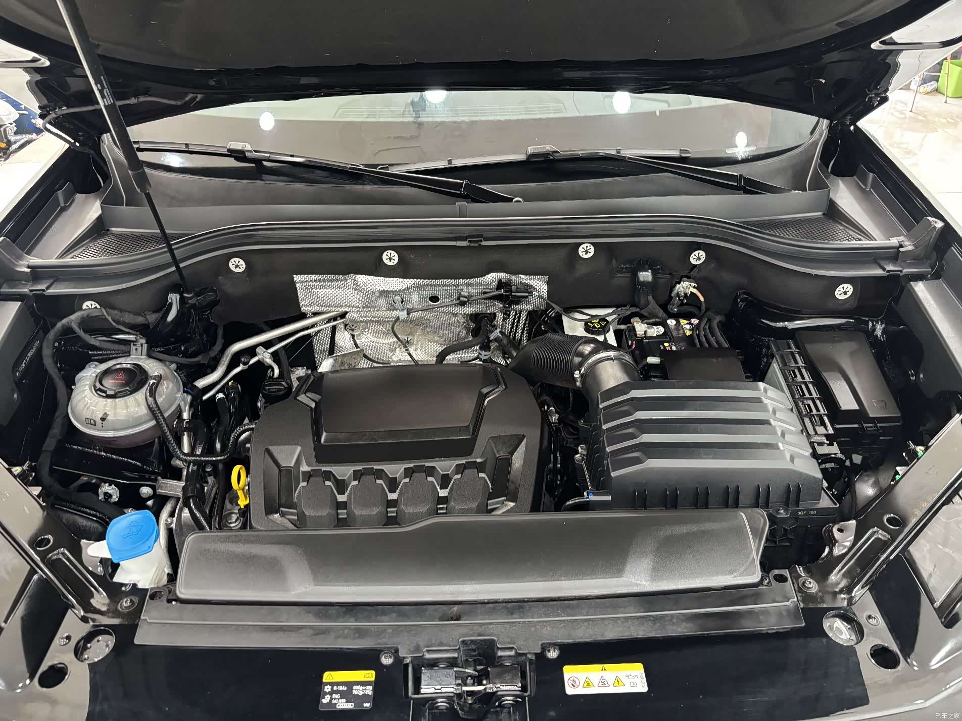 Volkswagen Teramont X, 2025 33